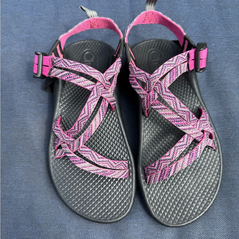 Kids Girls Chaco’s Size 2 pink and Purple